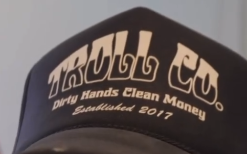 Tee